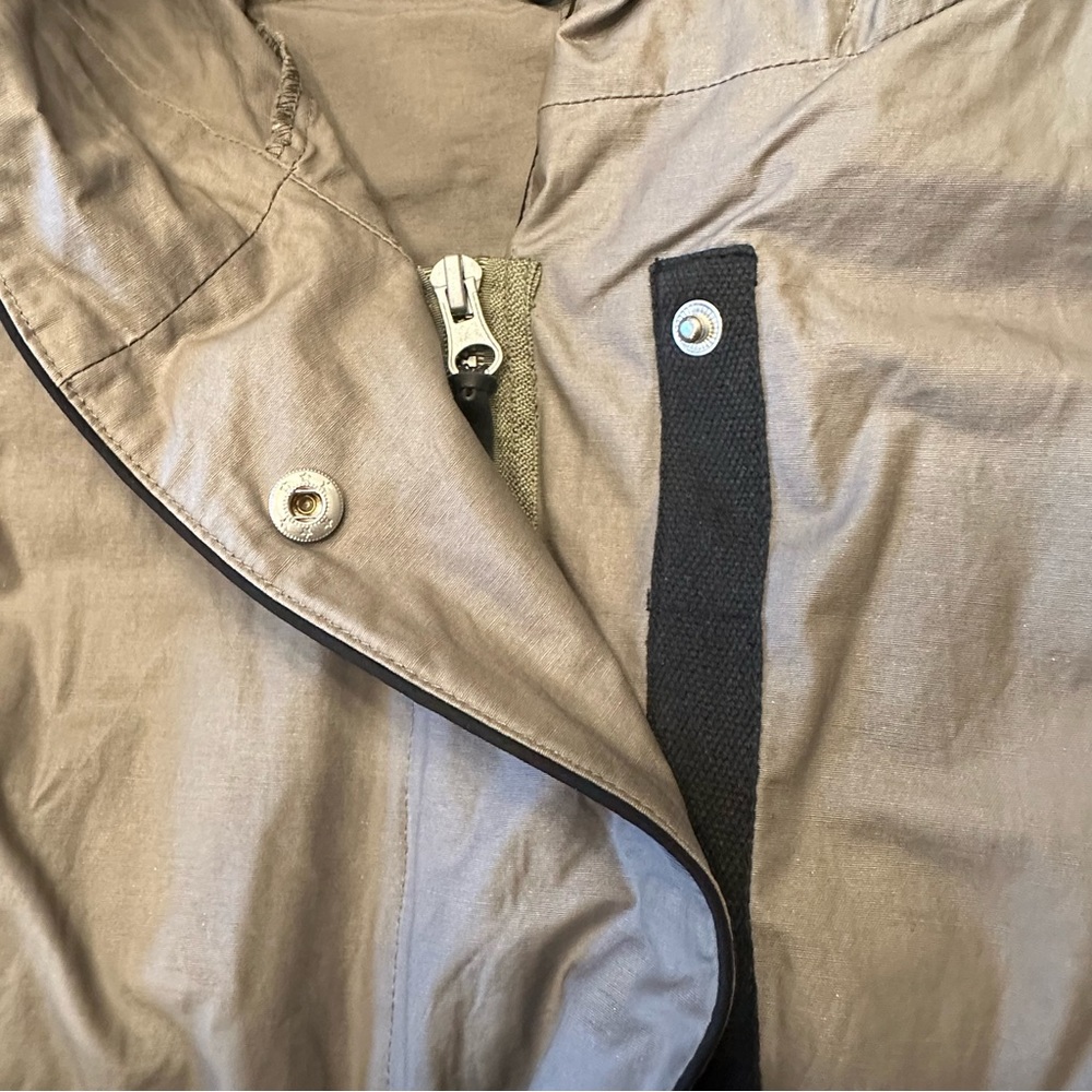 Mondetta black/olive gray rain jacket small - Picture 10 of 11